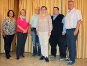 Sie informierten zum Asylwesen: Elisabeth Eggenberger, Sozialamt Gams, Ingrid Hasler, Deutschlehrerin, Rudolf Lippuner, Leiter ad interim der Repas, Barbara Dürr, Daniel Spirig, Sozialamt Gams, und Fredy Schöb, Gemeindepräsident. (Bild: Markus Hardegger)