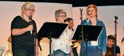 Der Güggel auf dem Altar. Eine neue Perspektive – für ihn und die Besucherinnen und Besucher. (Bilder: Monika von der Linden)