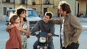 Laura (Penélope Cruz) trifft in ihrem Heimatdorf auf ihre Jugendliebe Paco (Javier Bardem). (Bild: Frenetic)