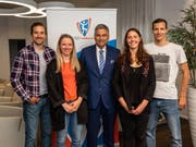 Ueli Schnider, Nadine Fähndrich, Regierungspräsident Guido Graf, Rahel Rebsamen und Gregor Deschwanden (v.l.n.r.) (Bild: Roberto Conciatori)