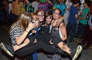 An der Fasnacht 2019 steigt in Rickenbach noch einmal der Katerball, danach dürfte für immer Schluss sein. (Bilder: Christoph Heer)
