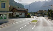 Der Unfall erereignete sich bei der Einfahrt der Adlergartenstrasse in die Gotthardstrasse. (Bild: Google Streetview)