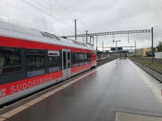 Die S4 auf dem Weg nach Uznach (Bild: Timon Kobelt)