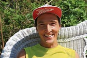 Obwohl ihm Krämpfe ein gutes WM-Resultat vermiesten, hat Walter Manser aus Fontnas das Lachen nicht verloren. (Bild: Robert Kucera)