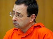 Im Missbrauchsskandal um den verurteilten US-Sportarzt Larry Nassar bezahlt die Uni Michigan 500 Millionen Dollar an die Opfer. (Bild: KEYSTONE/AP The Grand Rapids Press/CORY MORSE)