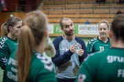 Brühls Trainer Werner Bösch weiss, wie sein Team den Final gewinnen kann: «Es gilt, die Topleistung abzurufen.» (Bild: Urs Bucher)