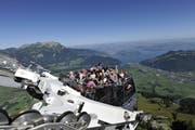 Oben ohne: Mit der Eröffnung der weltweit einzigartigen Cabrio-Bahn im Jahr 2012 ist der Stanserhorn-Bahn der grosse Wurf gelungen. Quelle: PD