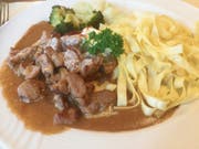 Die Portion beim Menü ist sehr gross. (Bild: Martin Knoepfel)
