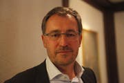 Nationalrat Roland Büchel stellte die Vollgeld-Initiative vor. (Bild: Florian Arnold, 17. Mai 2018)