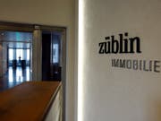 Das Immobilienunternehmen Züblin verzeichnet im abgelaufenen Geschäftsjahr höhere Mieterträge. Wegen Einmaleffekten resultierte dennoch ein Verlust von gut 29 Millionen Franken. (Bild: KEYSTONE/ALESSANDRO DELLA BELLA)
