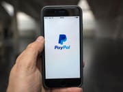 Der Branchenprimus will noch grösser werden: Der Internetbezahldienst Paypal bietet für den schwedischen Anbieter iZettle 2,2 Milliarden Dollar. (Bild: KEYSTONE/CHRISTIAN BEUTLER)