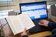 Bei komplizierten Fremdwörtern oder Eigennamen hilft nur: Nach der Aussprache googeln. Bild: Ralph Ribi