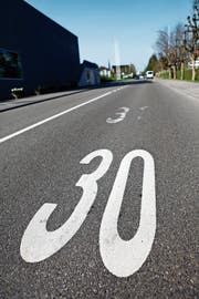 Eine Tempo-30-Zone, wie sie CH grossflächig in der Innenstadt fordert. (Bild: Stefan Schaufelberger)