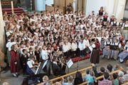 Einen Grossaufmarsch junger Sängerinnen und Sänger gab es auch in der Pfarrkirche von Kerns. (Bild: PD)