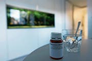 Das Schlafmittel Pentobarbital wird von Sterbewilligen eingenommen. (Bild: Alessandro Della Bella/Keystone)