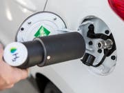 Die erste öffentlich zugängliche Wasserstoff-Tankstelle der Schweiz wurde im November 2016 in Hunzenschwil AG eröffnet. (Bild: KEYSTONE/ALEXANDRA WEY)