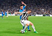 Der Adligenswiler Stephan Lichtsteiner hat mit Juventus Turin siebenmal die Meisterschaft gewonnen . (/ANSA via AP)ALESSANDRO DI MARCO