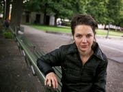 Die Schriftstellerin Melinda Nadj Abonji erhält für "Schildkrötensoldat" den Schillerpreis der Zürcher Kantonalbank. (Bild: Keystone/GAETAN BALLY)