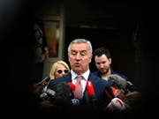 Milo Djukanovic: An ihm führt in Montenegro seit knapp drei Jahrzehnten politisch praktisch kein Weg vorbei. Nun legte er erneut den Amtseid als Staatspräsident ab. (Bild: KEYSTONE/EPA/BORIS PEJOVIC)