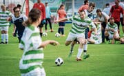 Die FCK-Bodensee Kickers in grün-weiss im Spiel gegen den FC Zürisee. (Bilder: Reto Martin)