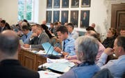 Blick in den Obwaldner Kantonsratssaal. Bild: Corinne Glanzmann (Sarnen, 25. Oktober 2016)