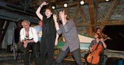 Wild und atemberaubend ging es musikalisch und künstlerisch auf Schloss Werdenberg an der 7. Schlossmediale zu und her. (Bild: Heidy Beyeler)
