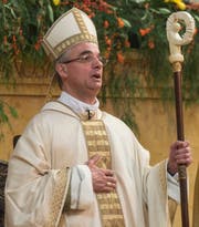 Valerio Lazzeri, Bischof von Lugano, in der Sacro Cuore Kirche in Lugano. (Bild: Karl Mathis/Keystone)