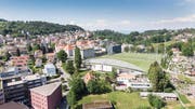 Blick auf den heutigen Sportplatz Espenmoos und die Wohngebiete darum herum. Rechts die Familiengärten. (Bild: Hanspeter Schiess)