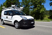 Ein spezielles Messfahrzeug ist derzeit auf den Obwaldner Strassen unterwegs. (Bild: PD)