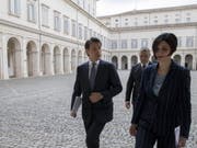 Ein Neuling auf dem Weg, Regierungschef zu werden: Giuseppe Conte im Hof des Quirinal-Palasts in Rom. (Bild: KEYSTONE/QUIRINAL PRESS OFFICE HANDOUT)