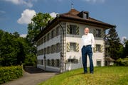 Peter am Rhyn vor dem Freihof Geissenstein. (Bild: Philipp Schmidli, Luzern, 18. Mai 2018)