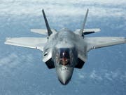 Für die neue Flotte prüft die Schweizer Luftwaffe fünf Kampfflugzeuge. Auf der Shortlist ist auch der F-35-Tarnkappenjet aus den USA. (Bild: KEYSTONE)