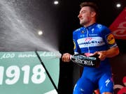 Bereits vierfacher Etappensieger am diesjährigen Giro d'Italia: Elia Viviani (Bild: KEYSTONE/AP ANSA/DANIEL DAL ZENNARO)