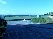 Gebiet evakuiert: Während der Bohrungen für eine Geothermiesonde ist in Cugy FR Gas ausgetreten. (Bild: Kapo FR)