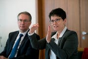 Die Obwaldner Finanzdirektorin Maya Büchi und Finanzverwalter Daniel Odermatt.