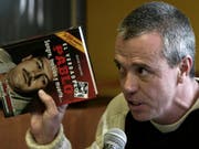 Er sass bereits 23 Jahre im Gefängnis, jetzt wurde er in Kolumbien erneut festgenommen: der frühere Auftragsmörder Jhon Jairo Velasquez. (Bild: KEYSTONE/AP/WILLIAM FERNANDO MARTINEZ)