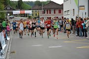 Das Organisationskomitee der Kreuzegg Classic hofft, dass am 2. Juni die Teilnehmerzahl von 1000 Läuferinnen und Läufern geknackt wird. (Bild: Beat Lanzendorfer)