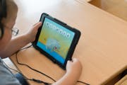 Im Unterricht an der HPS Toggenburg werden neue Medien eingesetzt. (Bild: PD)