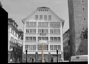 So soll der geplante Maskenbrunnen auf dem Kornmarkt in der Stadt Luzern aussehen. (Bild: Visualisierung/PD)