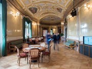 Lobbyisten weiterhin erwünscht: Der Nationalrat will Interessenvertretern den Zutritt zur Wandelhalle nicht verbieten. (Bild: KEYSTONE/LUKAS LEHMANN)