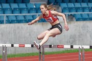 Tina Baumgartners einsames Rennen über 400 m Hürden. (Bild: Hanspeter Roos (Luzern, 27. Mai 2018))