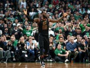 Immer bereit, wenn es ihn braucht: Basketball-Superstar LeBron James steht mit den Cleveland Cavaliers erneut im NBA-Final (Bild: KEYSTONE/AP/ELISE AMENDOLA)