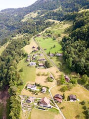 Das Gebiet Schwanden ob Vitznau ist durch die Rigibahn erschlossen. (Bild: Roger Grütter (Vitznau, 28. Mai 2018))