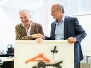 Der international als "Sprayer von Zürich" bekannt gewordene Künstler Harald Naegeli hat sich mit der Stadt Zürich versöhnt - und ihr als Wiedergutmachung ein Kunstwerk geschenkt. (Bild: KEYSTONE/ENNIO LEANZA)