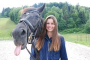 Der 13-jährige Fürst Rousseau schien beim Fotoermin Spass zu haben. (Bild: Emilie Jörgensen)
