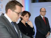 Bundesrätin Doris Leuthard brachte gute Nachrichten nach St. Gallen: Sie will beim Bahnausbau einen Teil der Forderungen aus der Ostschweiz erfüllen. (Bild: KEYSTONE/GIAN EHRENZELLER)