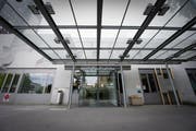Auch wenn die Bettenstationen an fünf Standorten verschwinden – ein «Notfall» soll überall erhalten bleiben. (Bild: Urs Bucher)