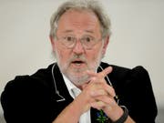"Neue Kampfjets ab Werk kaufen": Pilatus-Verwaltungsratspräsident Oskar J. Schwenk. (Bild: KEYSTONE/URS FLUEELER)