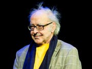 Am Dienstag startet das Filmfestival in Cannes: Der französisch-schweizerische Filmemacher Jean-Luc Godard steigt mit "Le livre d'images" ins Rennen um die Goldene Palme. (Bild: Keystone/JEAN-CHRISTOPHE BOTT)