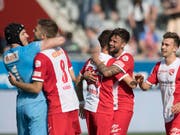 Der FC Thun hat sich den Klassenerhalt so gut wie gesichert (Bild: KEYSTONE/PETER SCHNEIDER)